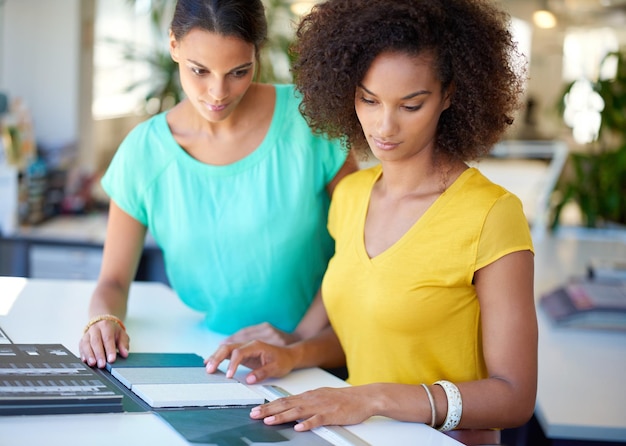 Comparing accounting approaches for online sellers